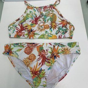 Bleu Rod Beattie 2 Piece bikini. Size 12 top,size 14 bottoms.Pineapples Tropical